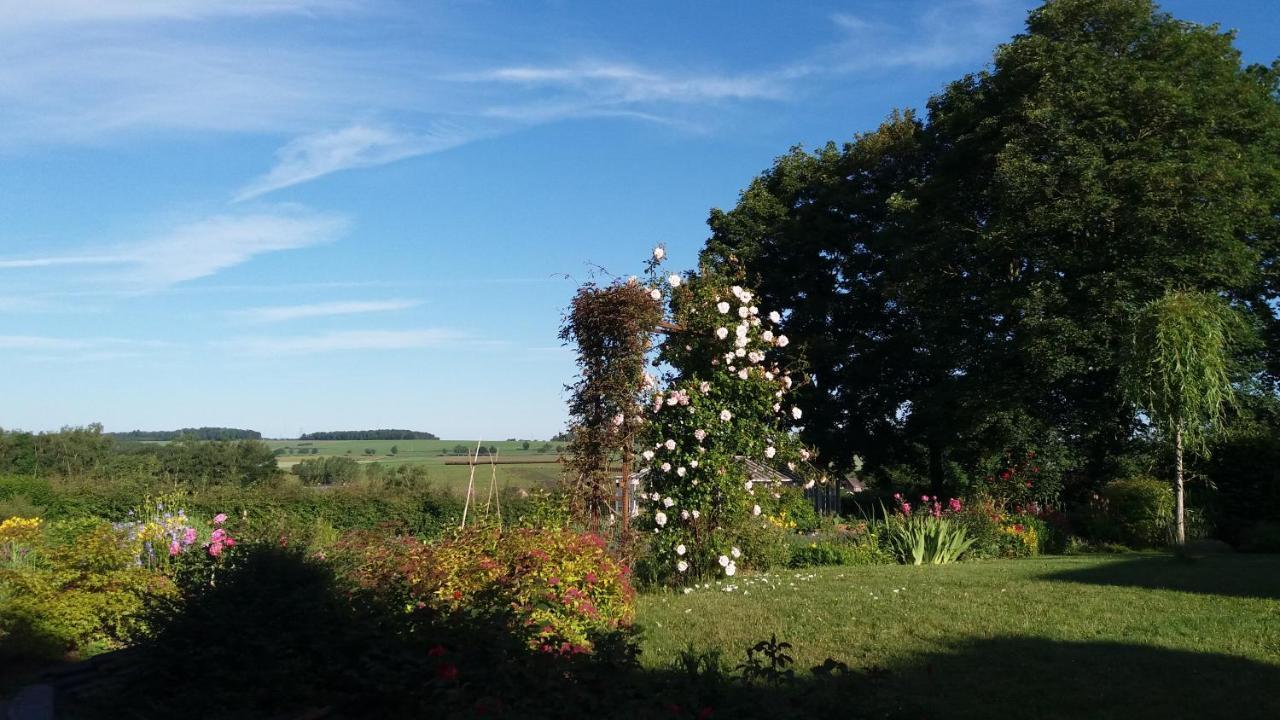 Le Clos Marie Ciney Bagian luar foto